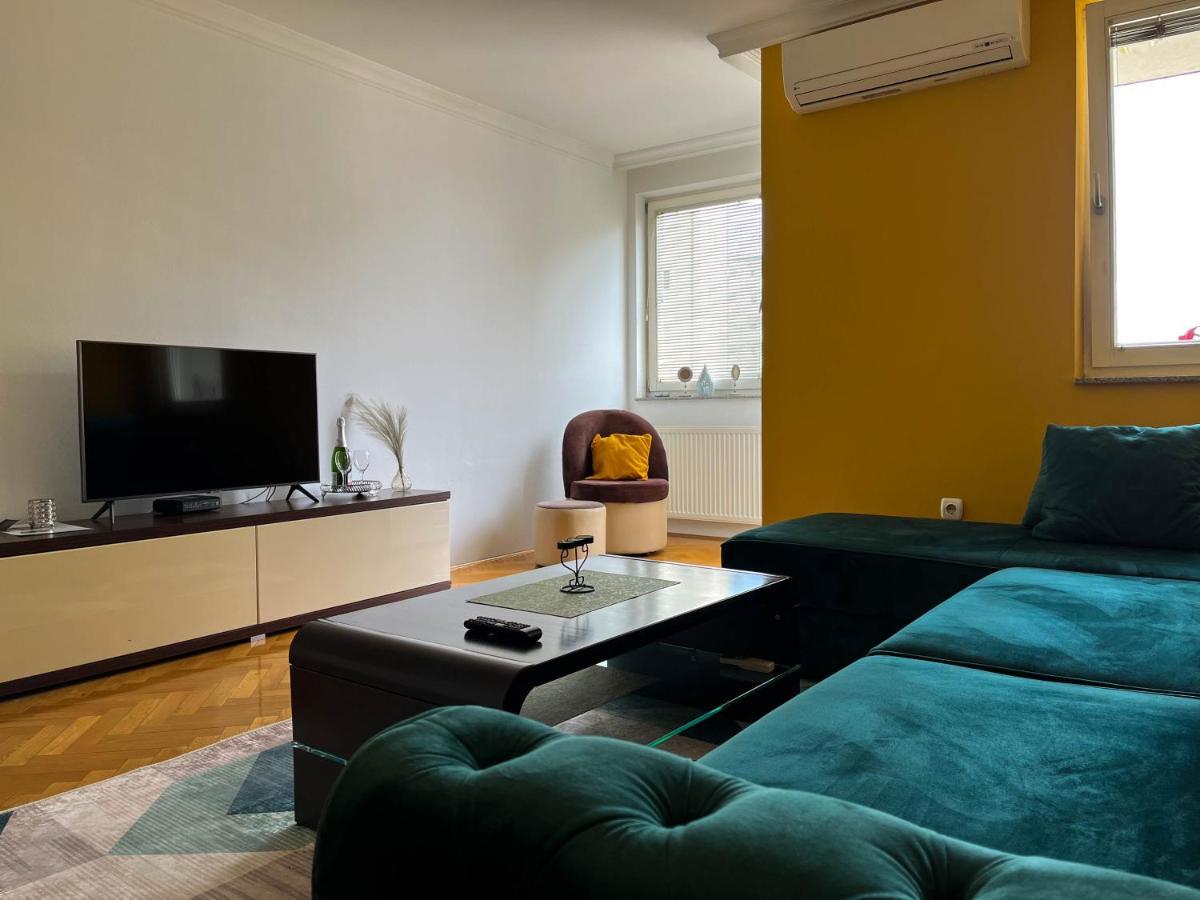 Apartman Ruby Doboj Eksteriør billede