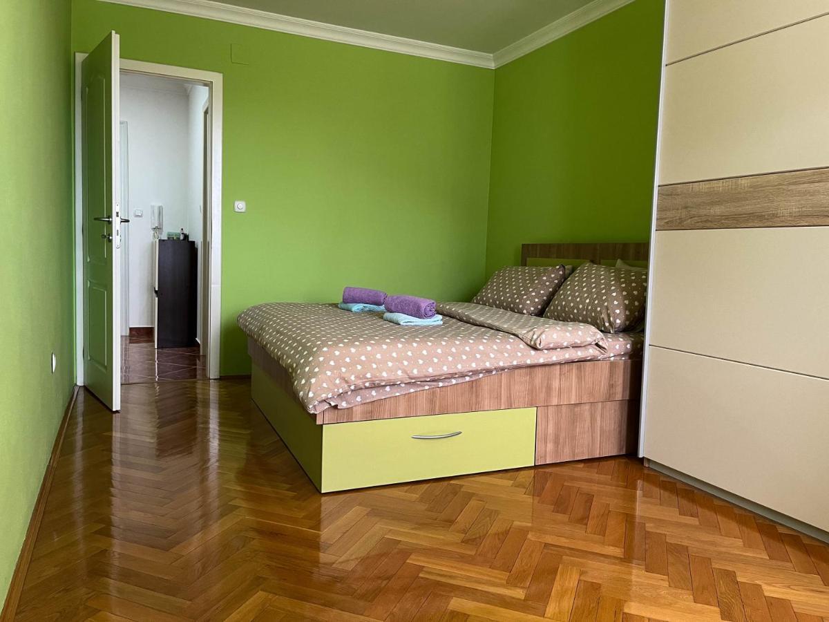 Apartman Ruby Doboj Eksteriør billede